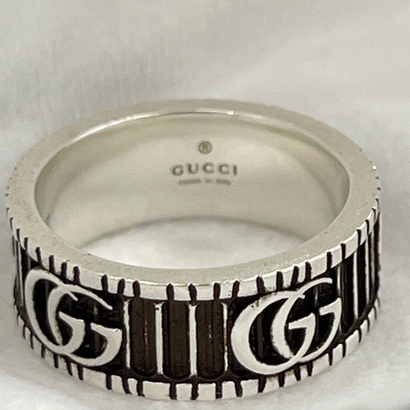 *SOLD* Gucci Interlocking Marmont Ring Size 15 (7.25 US) - Picture 9 of 12